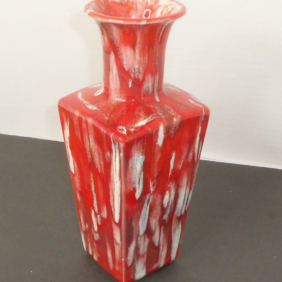 Hand Thrown Red/Orange Square Vase Signed by T T Size OS - Picture 2 of 5
